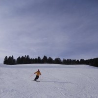 Linkedin headshot photographer Brussels Belgium - ski background
