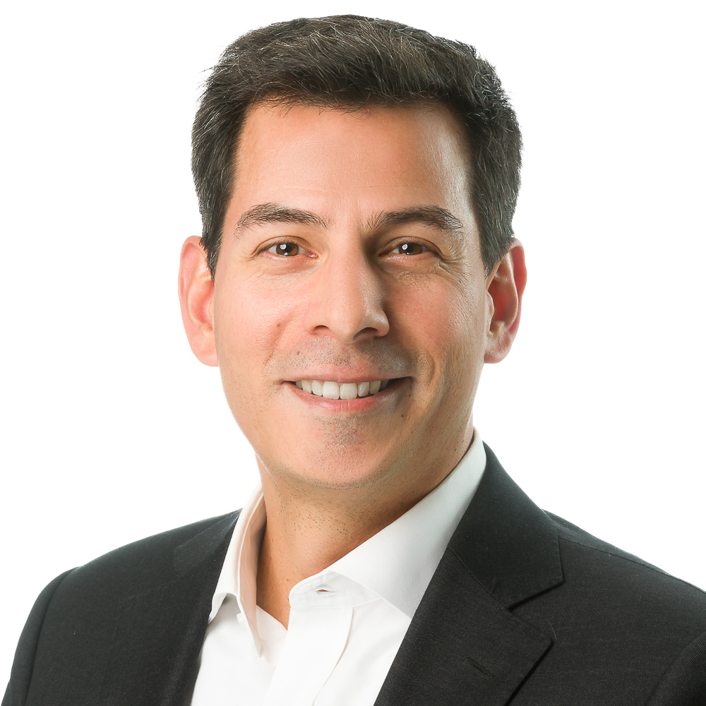 Chief Marketing Officer - Linkedin Corporate Headshot photography in Brussels