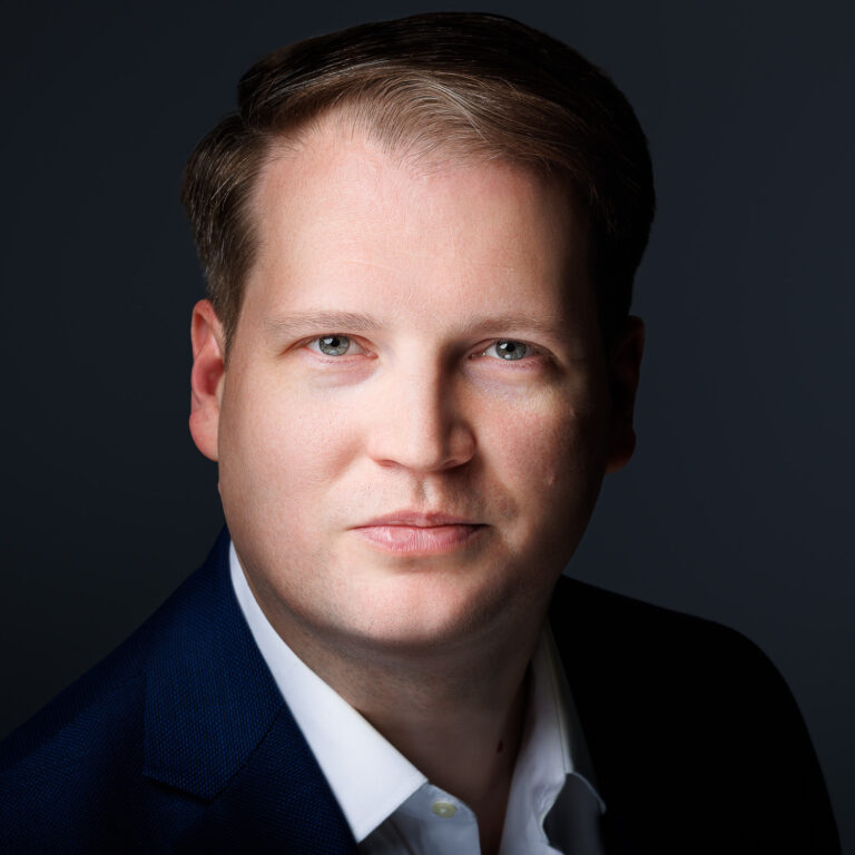 Premium In-Studio Corporate Headshots Photography in Brussels